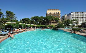 Hotel Ausonia